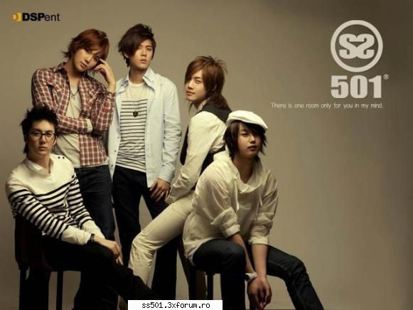 pozele lor sunt ss501